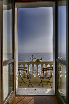 Appartamento Marierose - Theater Home Toscolano Maderno